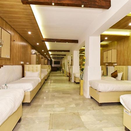 Hotel Sallow International-Hotel Near Golden Temple Амритсар Экстерьер фото